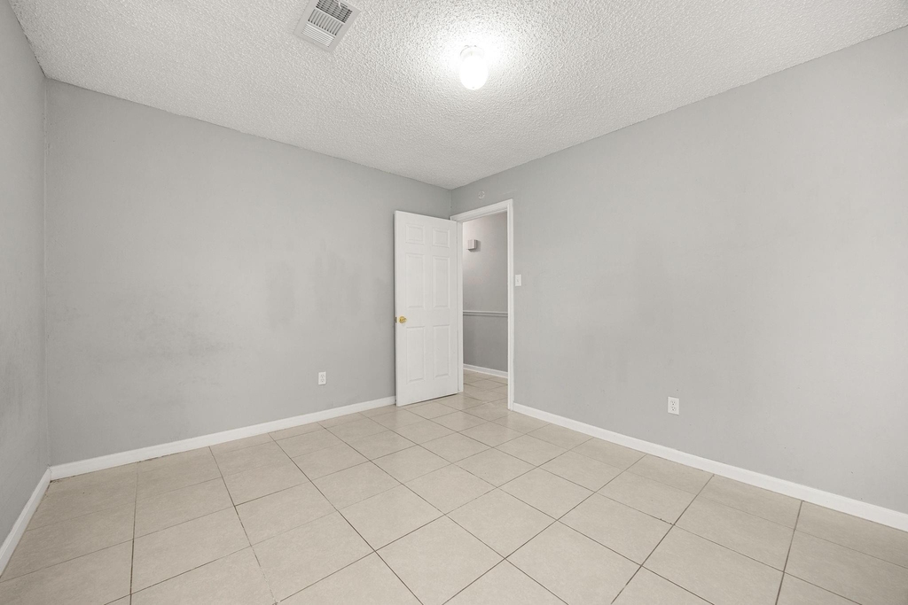 12923 Advance Drive - Photo 20