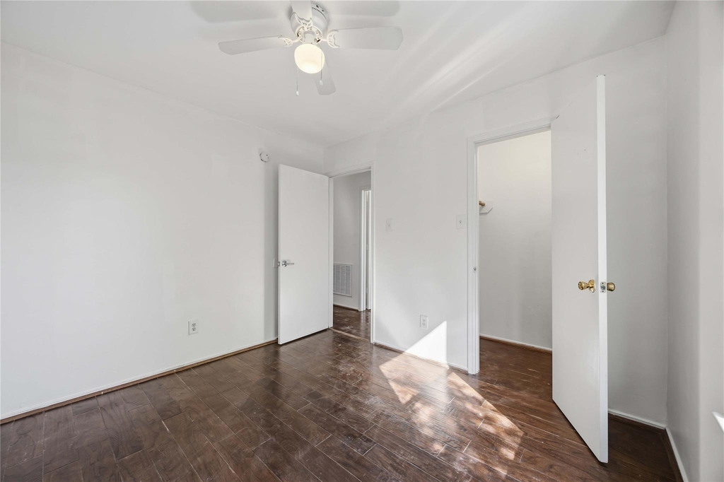9219 Belle Glen Drive - Photo 25