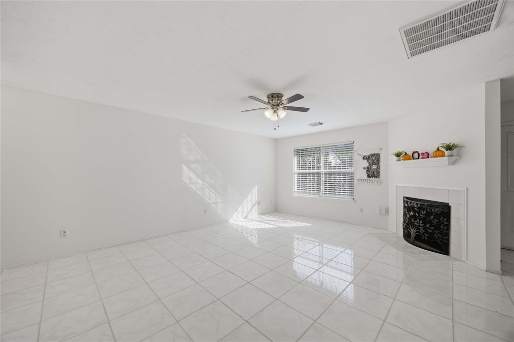 9219 Belle Glen Drive - Photo 7