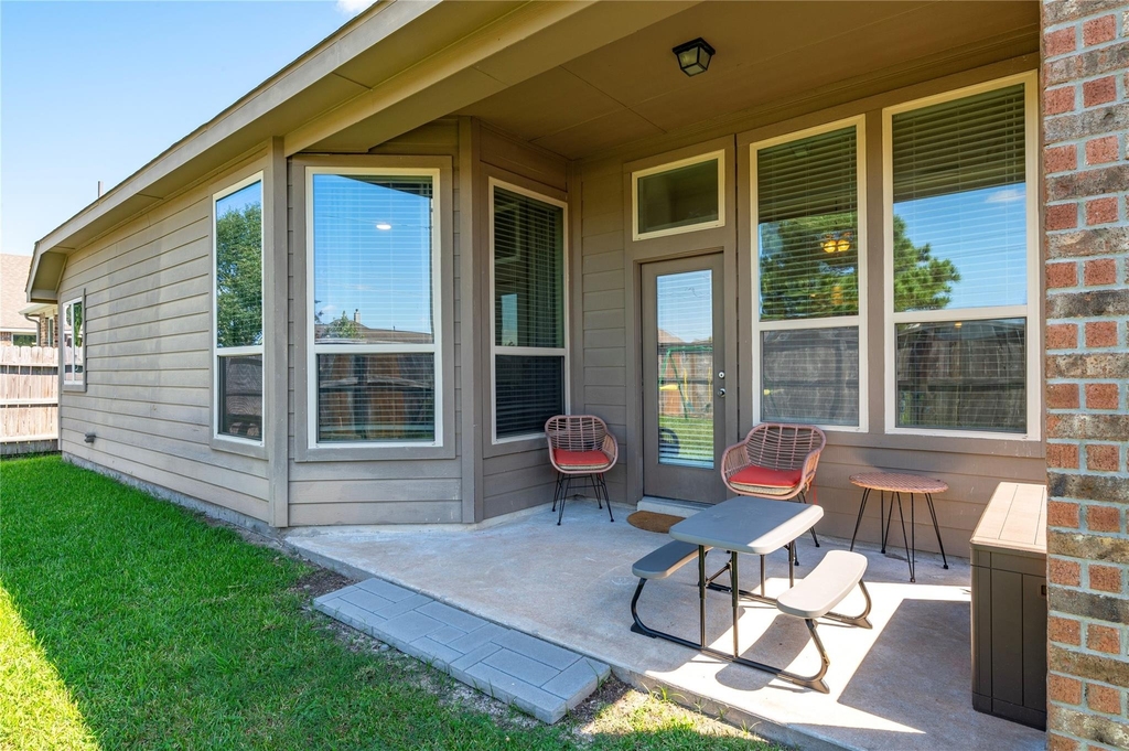 605 Chesterfield Lane - Photo 33
