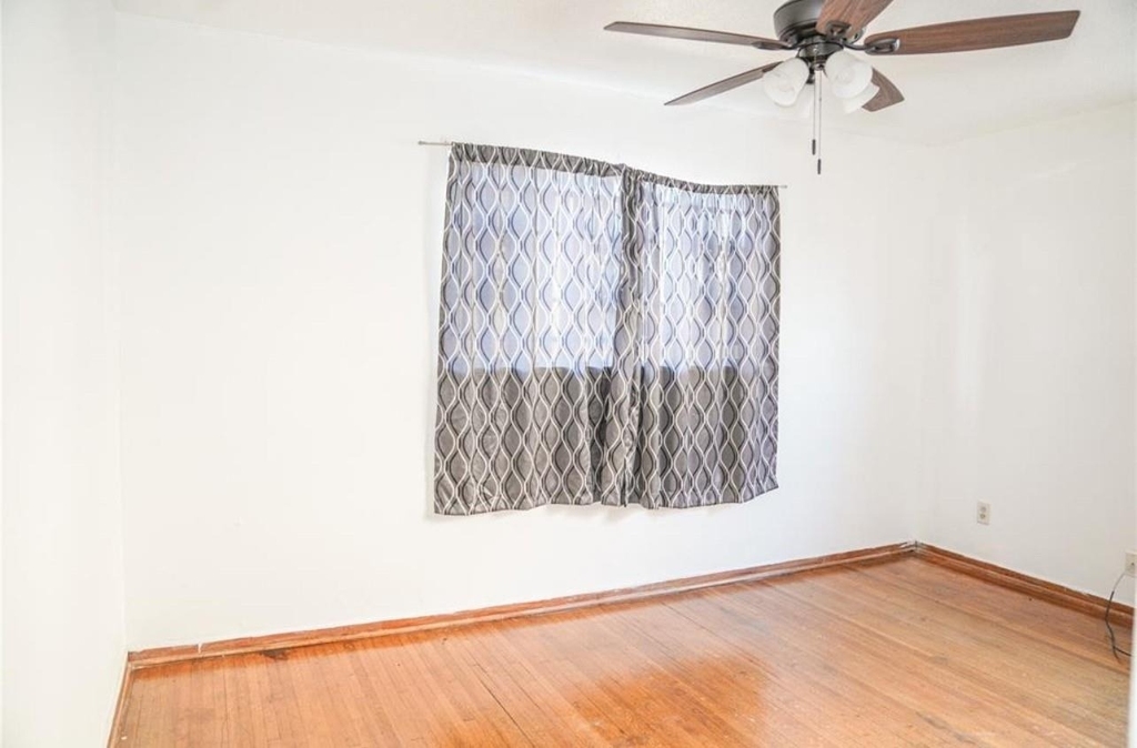 4810 Scenic Drive - Photo 5