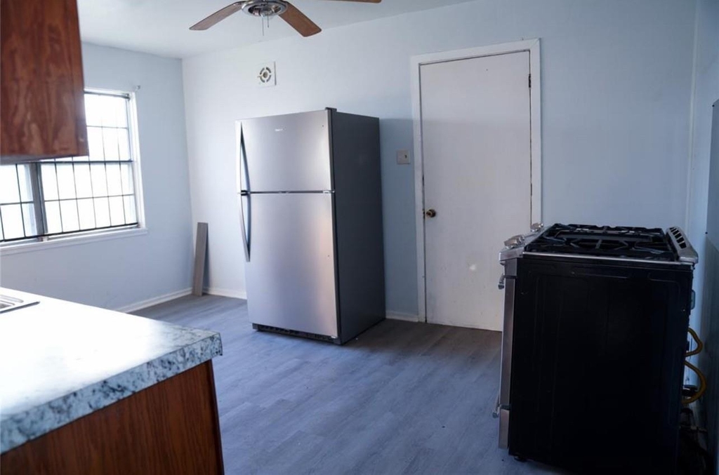 4810 Scenic Drive - Photo 4
