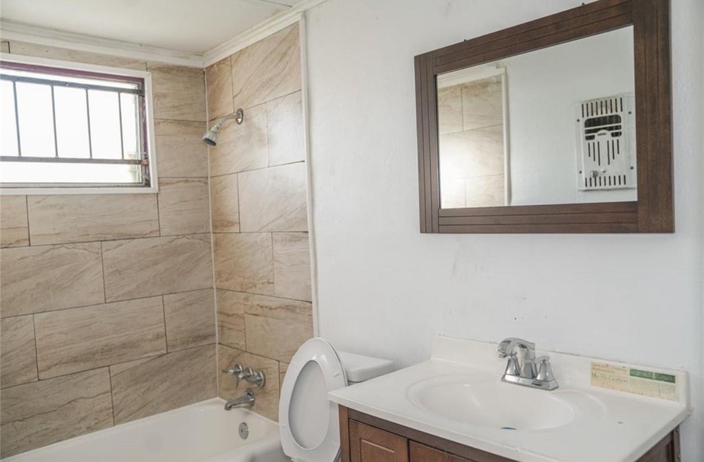 4810 Scenic Drive - Photo 9