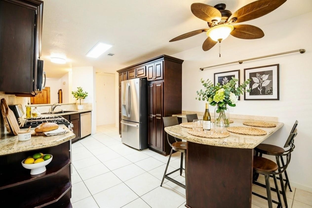 2902 Silent Drive - Photo 3