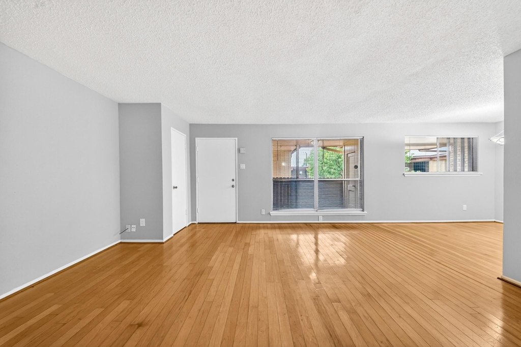 7714 Renwick Drive - Photo 9
