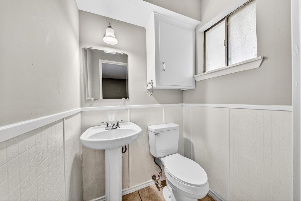 7714 Renwick Drive - Photo 23