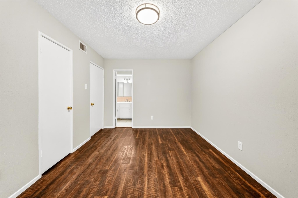 7714 Renwick Drive - Photo 17