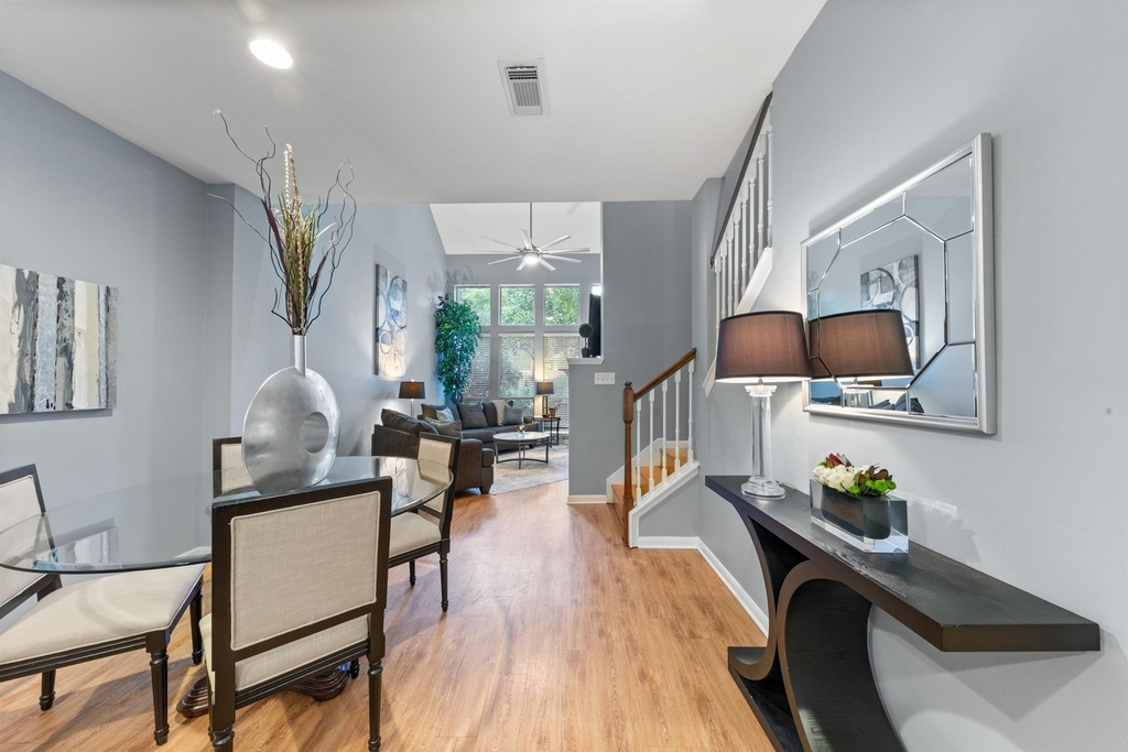 30 Endor Forest Place - Photo 10