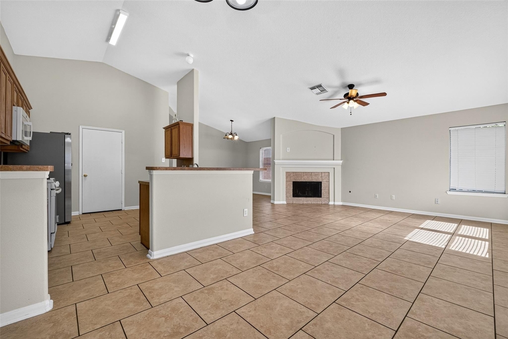 422 Brushy Glen Drive - Photo 16