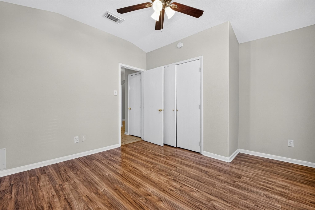 422 Brushy Glen Drive - Photo 8