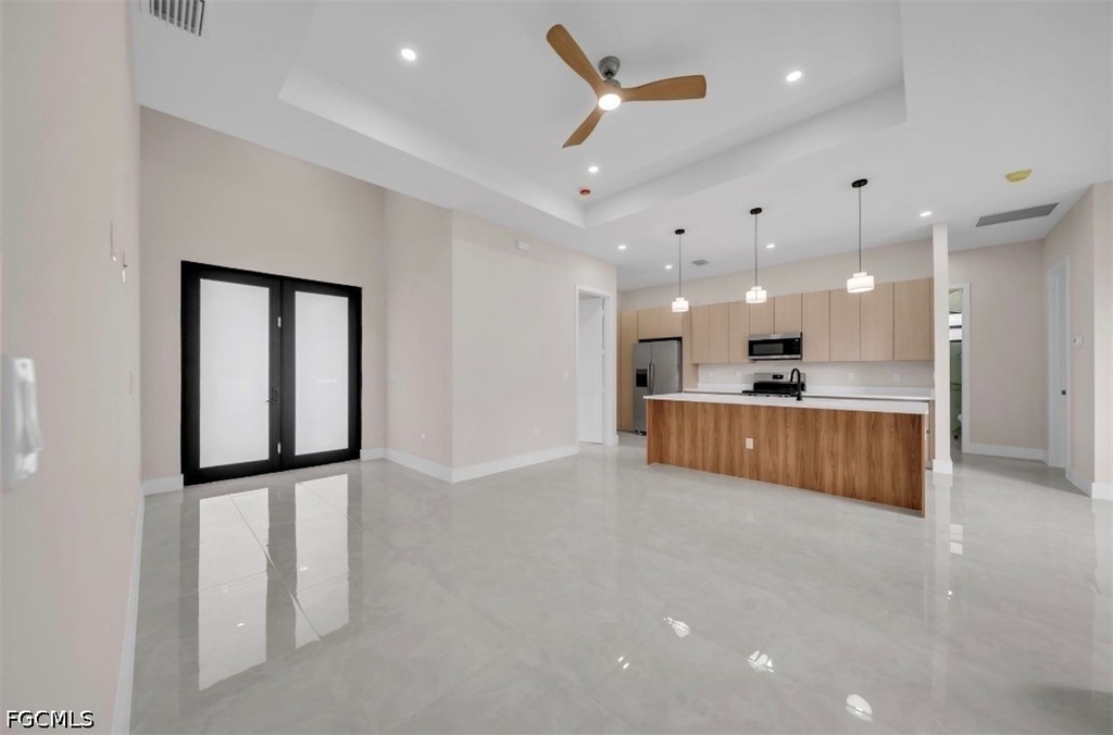 1116 Cherry Street E - Photo 7