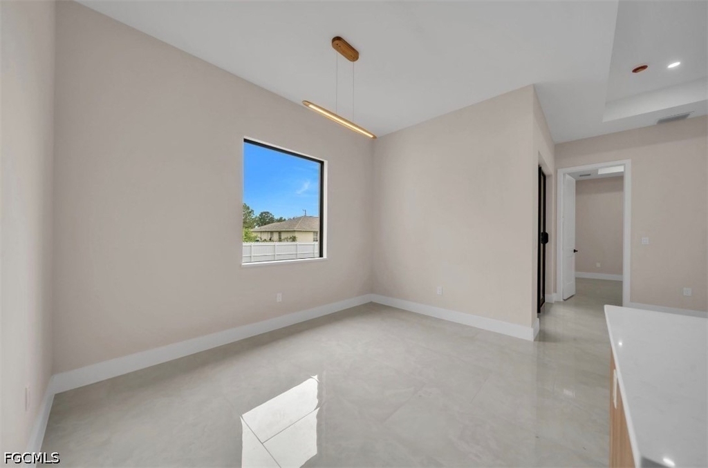 1116 Cherry Street E - Photo 5