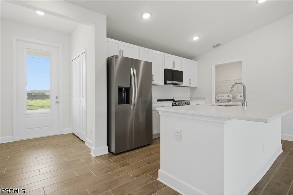 1135 Nw 8th Place - Photo 2
