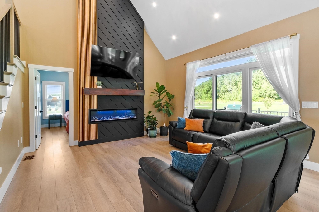 467 Blane - Photo 11