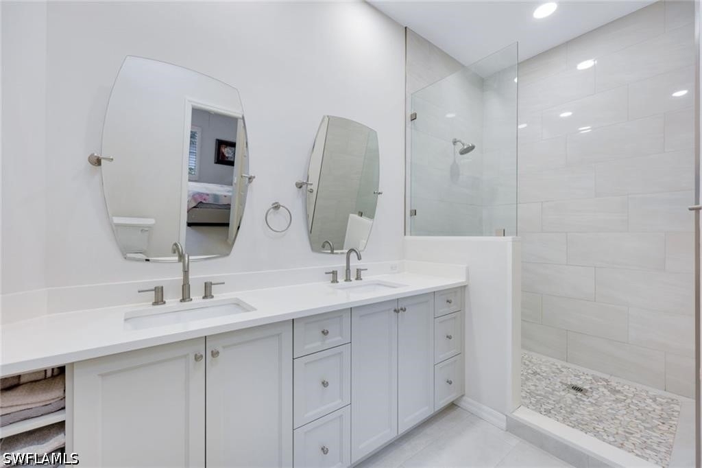 6914 Satinleaf Road N - Photo 21