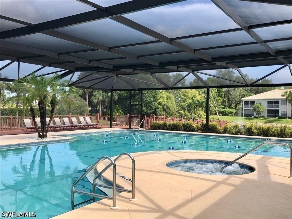 6914 Satinleaf Road N - Photo 40