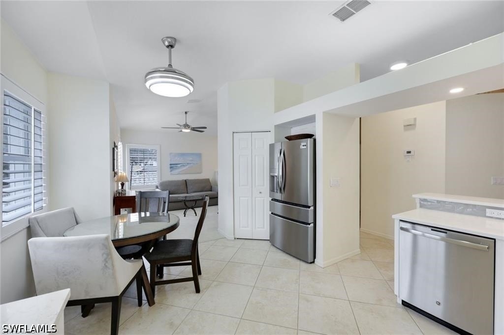 6914 Satinleaf Road N - Photo 11