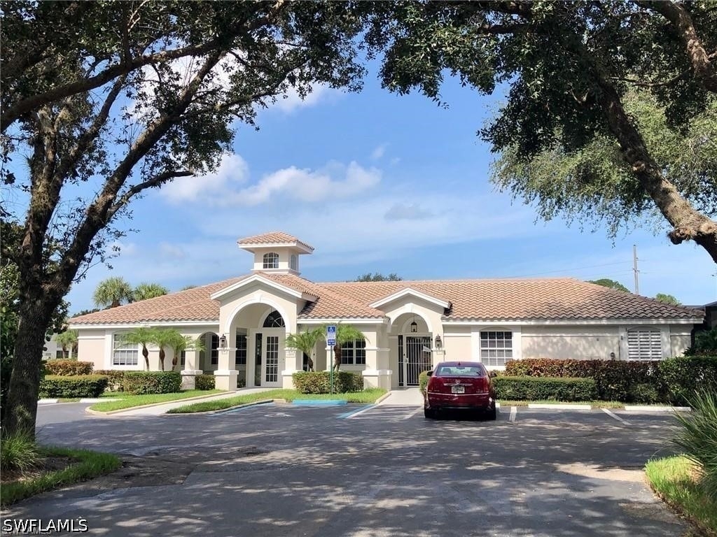 6914 Satinleaf Road N - Photo 34