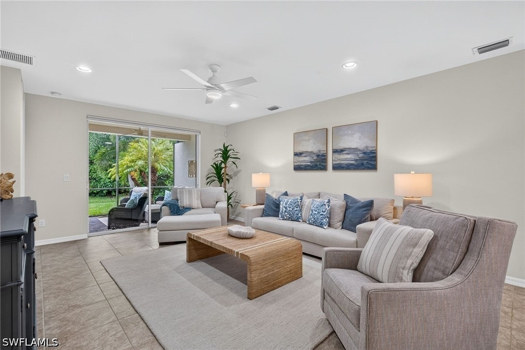 14939 Edgewater Circle - Photo 2