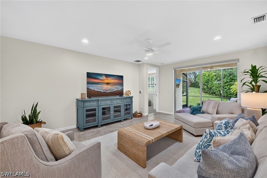 14939 Edgewater Circle - Photo 3