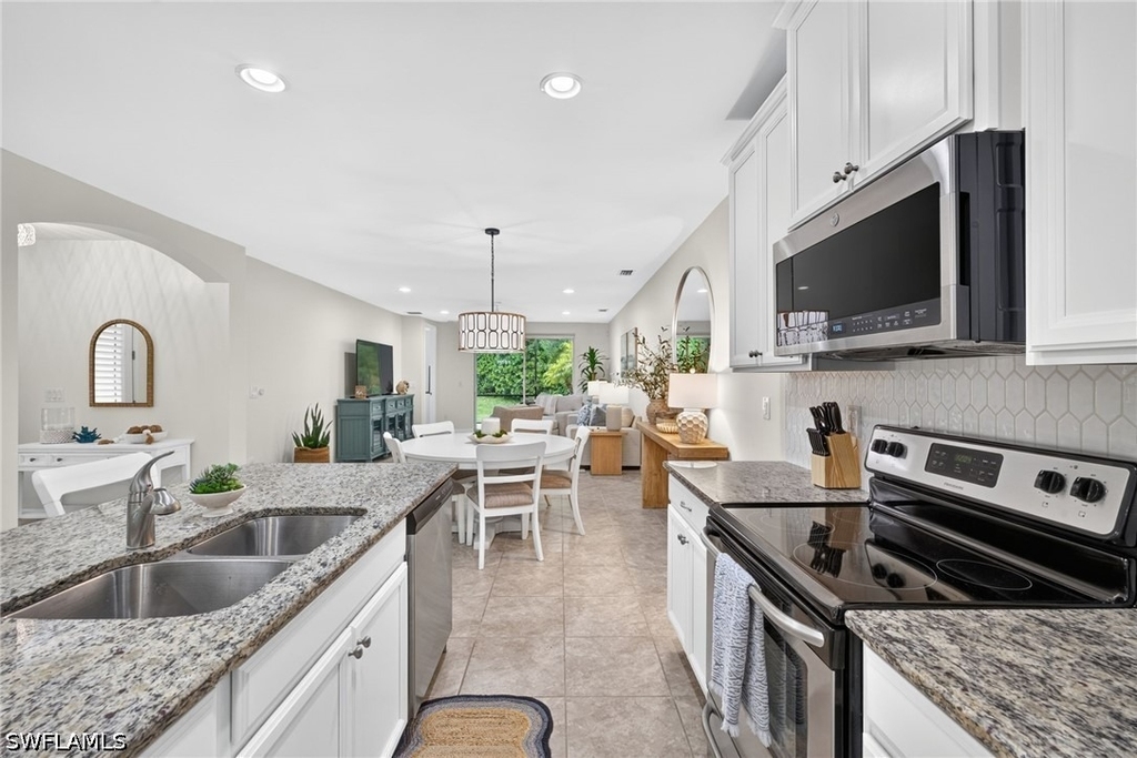 14939 Edgewater Circle - Photo 11