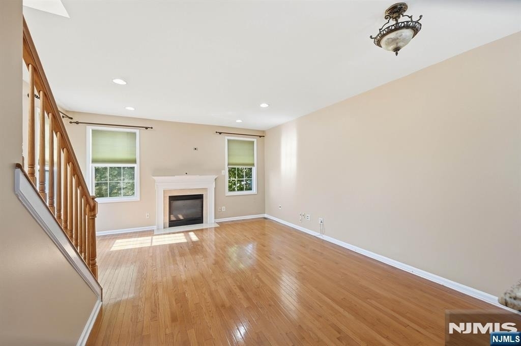 448 Hartford - Photo 15