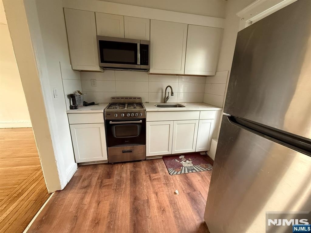 72 Hazelton - Photo 5