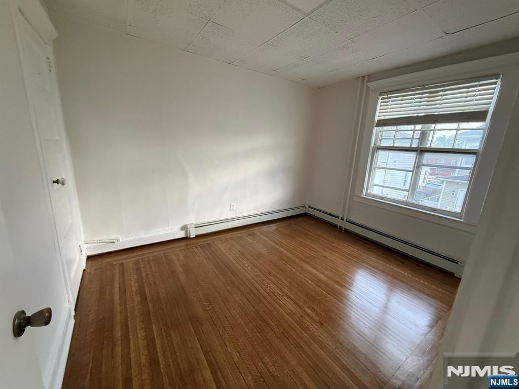 72 Hazelton - Photo 3