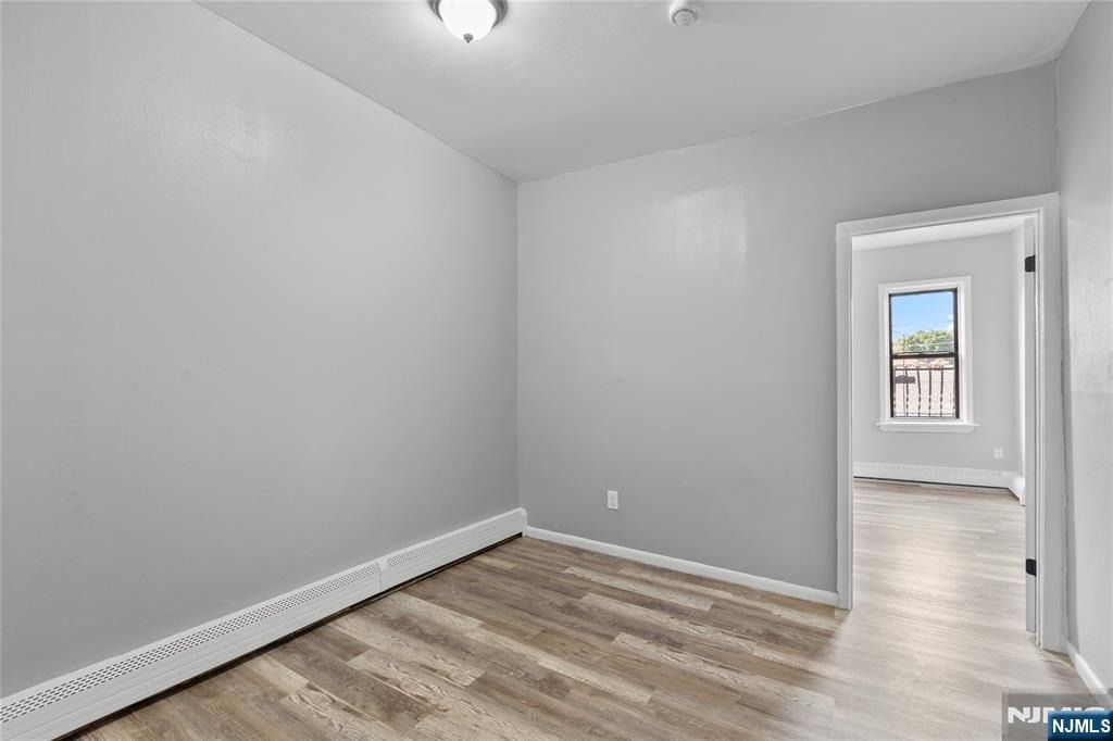 9 Monroe - Photo 7