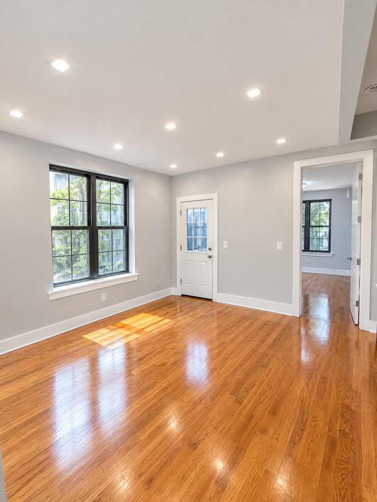 81 Carlton Avenue - Photo 1
