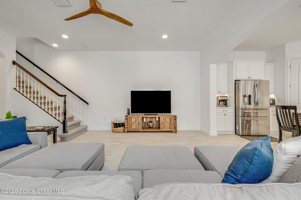 8048 Gullen Drive - Photo 13