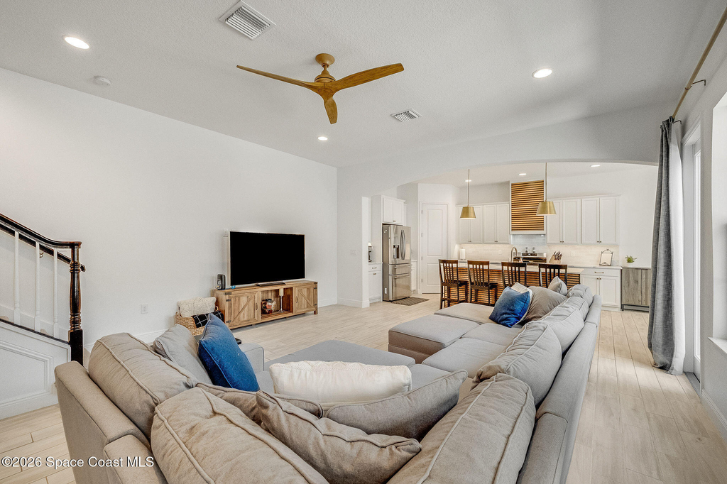 8048 Gullen Drive - Photo 12