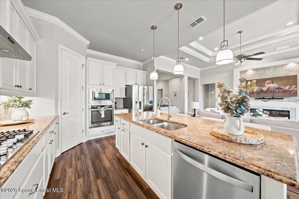 3679 Poseidon Way - Photo 11