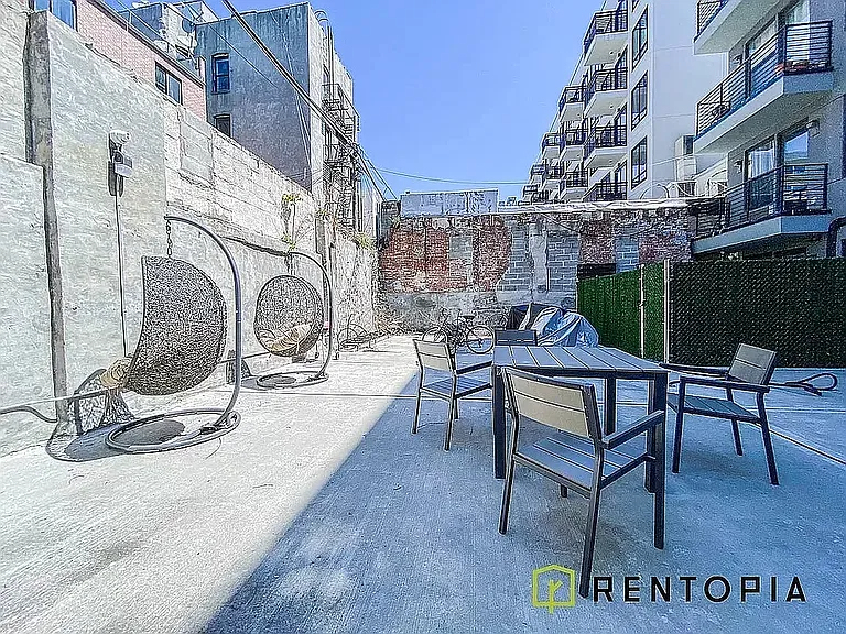 855 Dekalb Avenue #3B - Photo 12