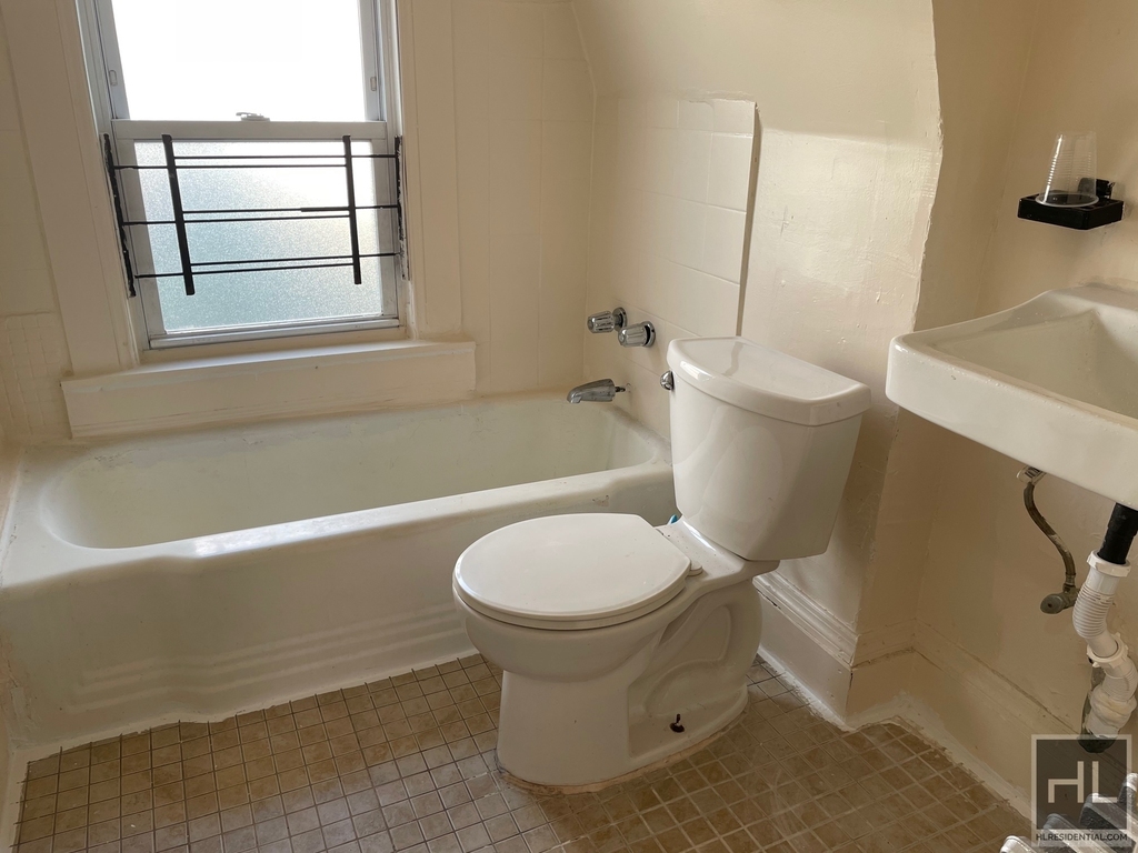 739 East 5 Street - Photo 9