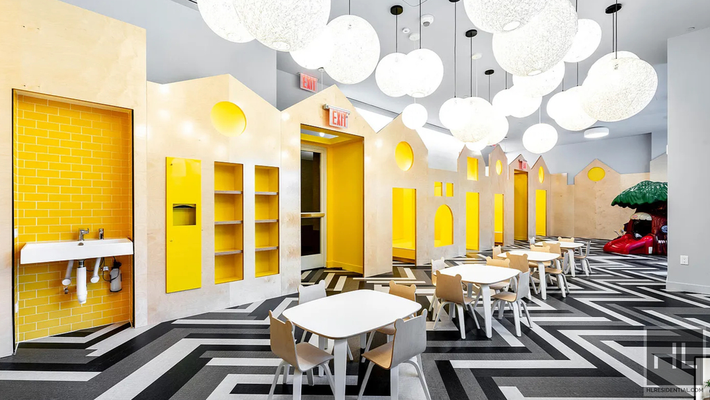 Center Boulevard - Photo 1