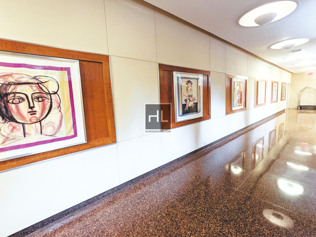 East 79th Street - Photo 5