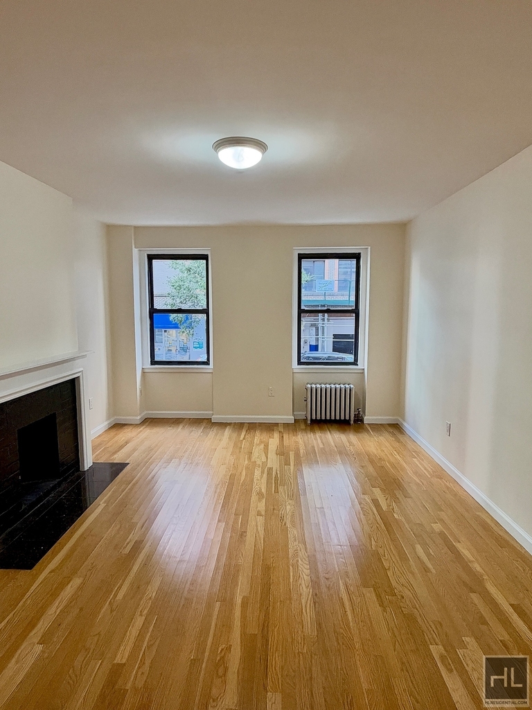 East 84th Street - Photo 0
