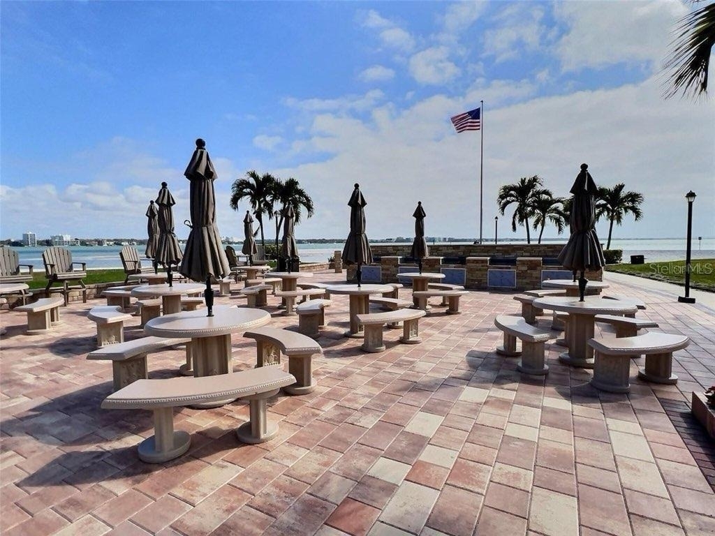 855 Bay Way Boulevard - Photo 2