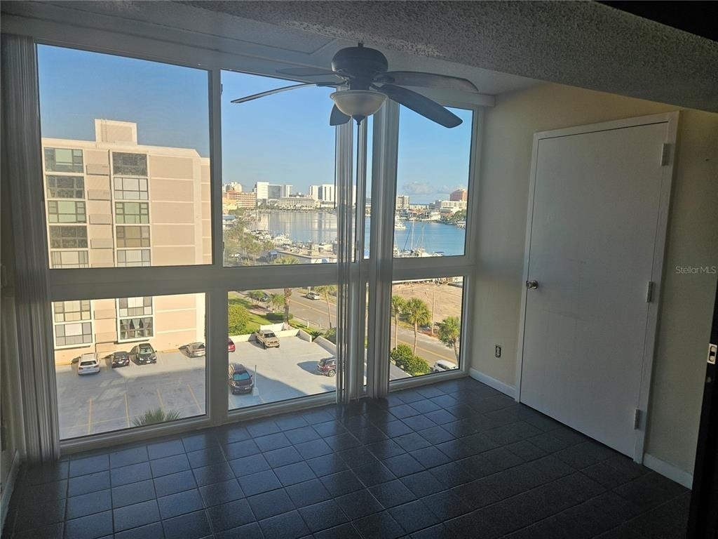 855 Bay Way Boulevard - Photo 12