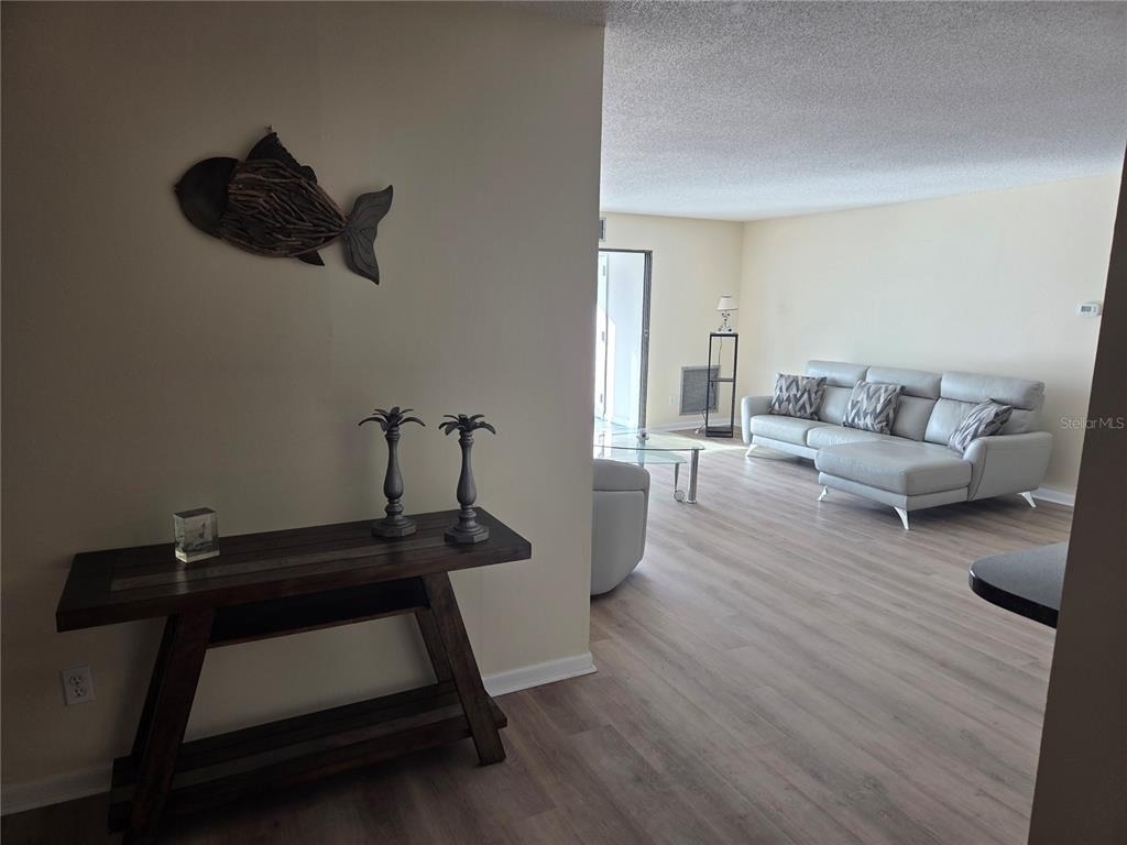 855 Bay Way Boulevard - Photo 8