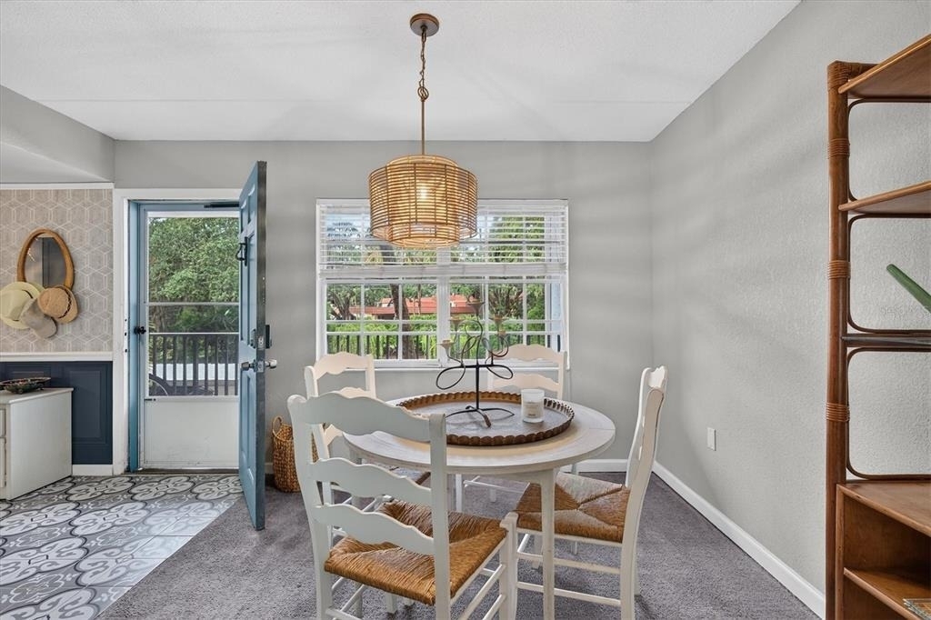 821 Deleon Court - Photo 4