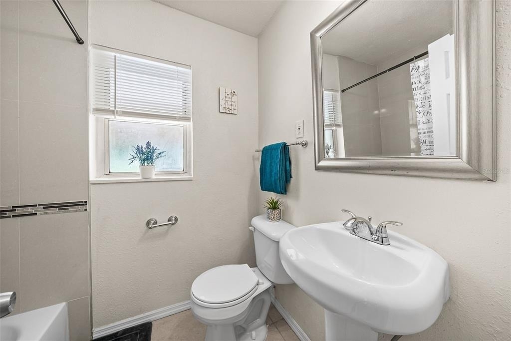 4053 41st Avenue N - Photo 16