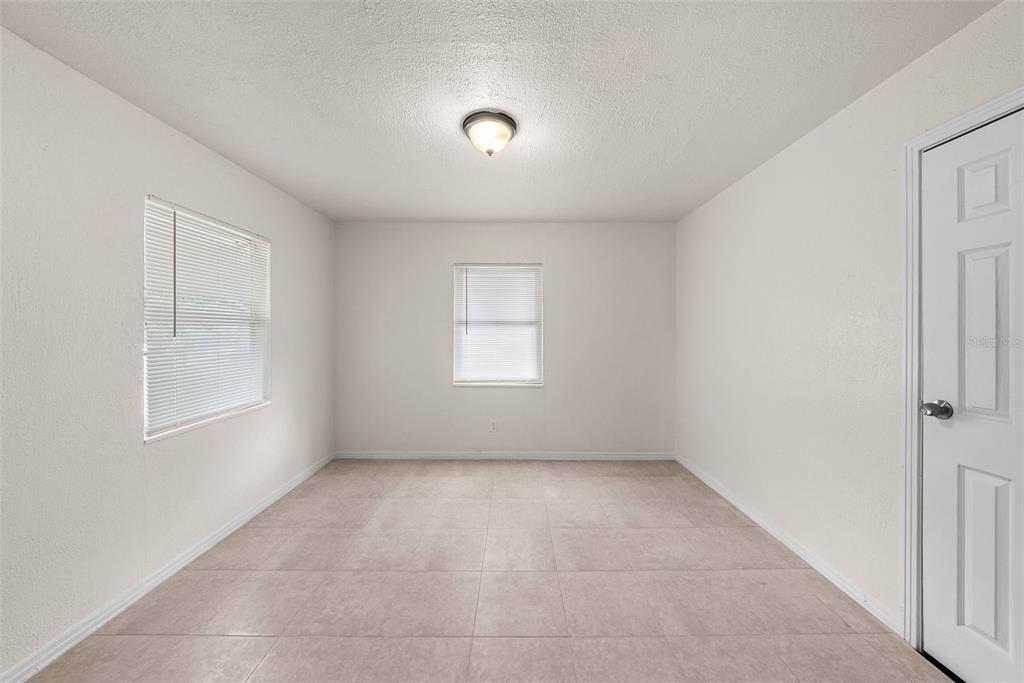 4053 41st Avenue N - Photo 9