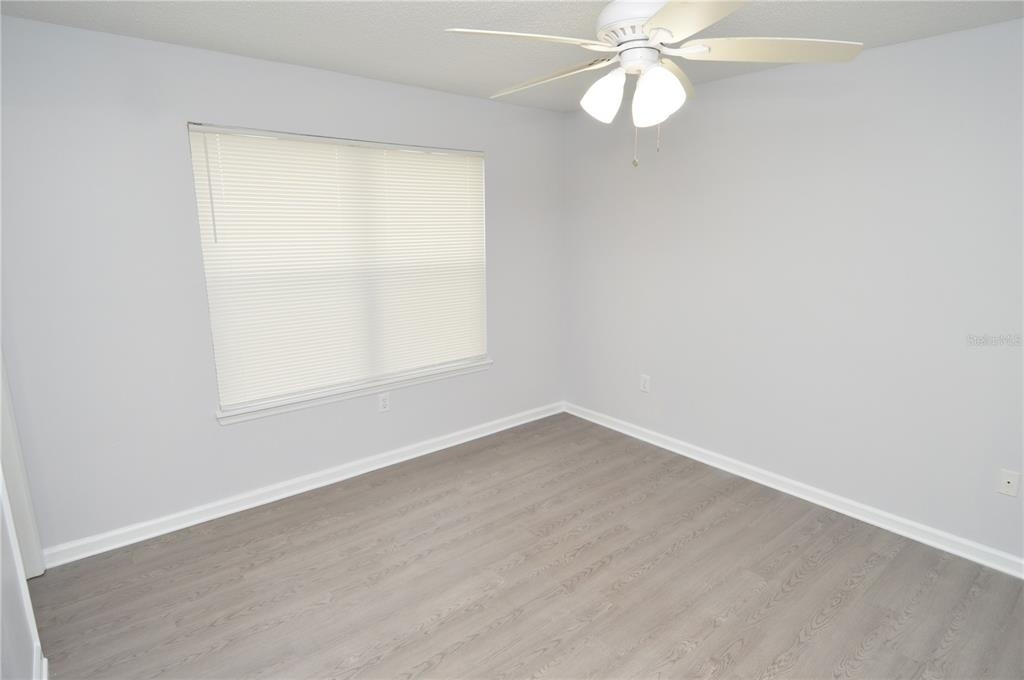 11901 4th Street N - Photo 27