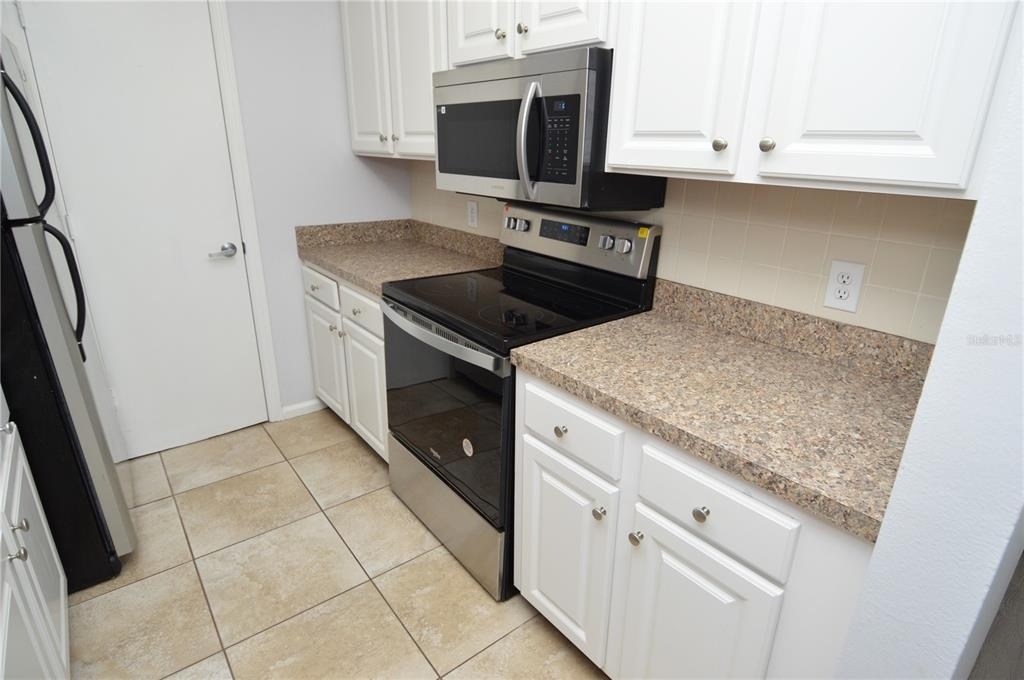 11901 4th Street N - Photo 10