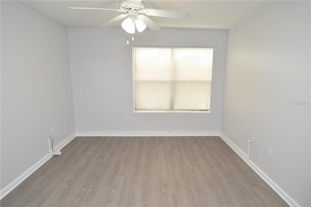 11901 4th Street N - Photo 54