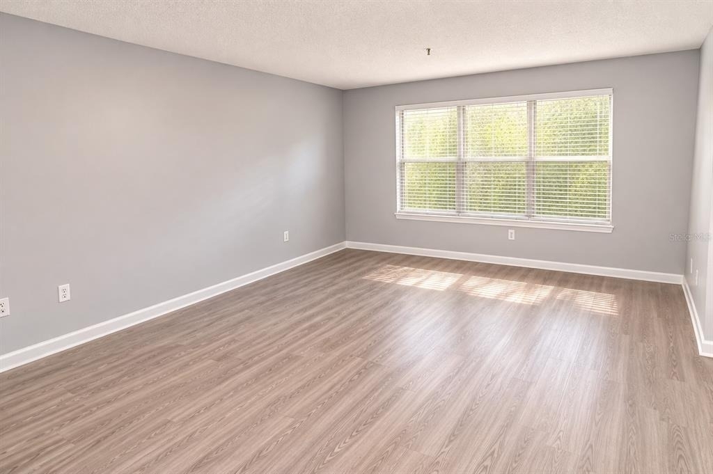 11901 4th Street N - Photo 21