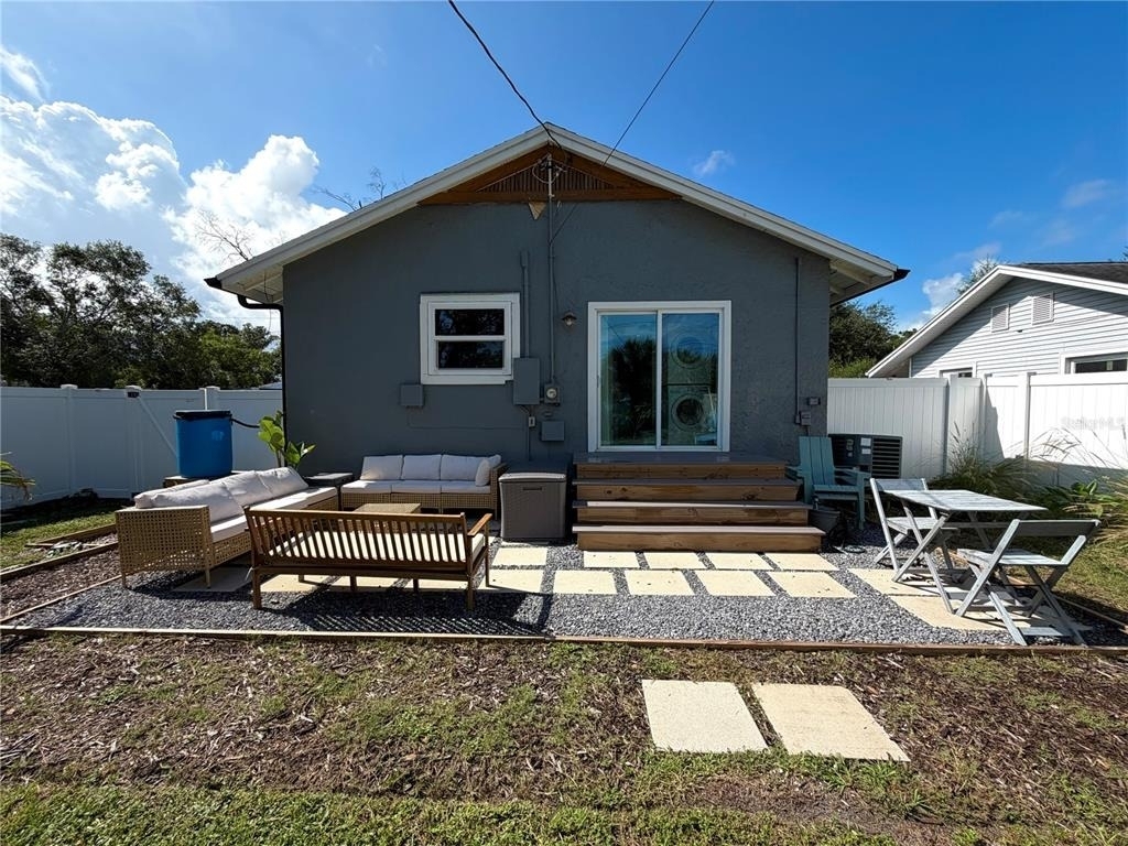 4623 Iris Street N - Photo 27