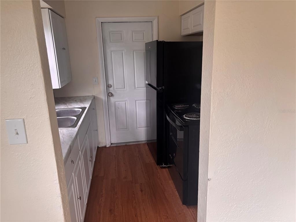 139 38th Avenue Se - Photo 4